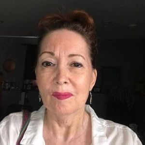 Meet your Posher, Brenda